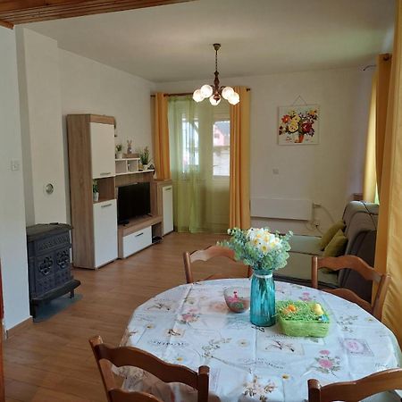 Apartman Rozmari 로크베 외부 사진