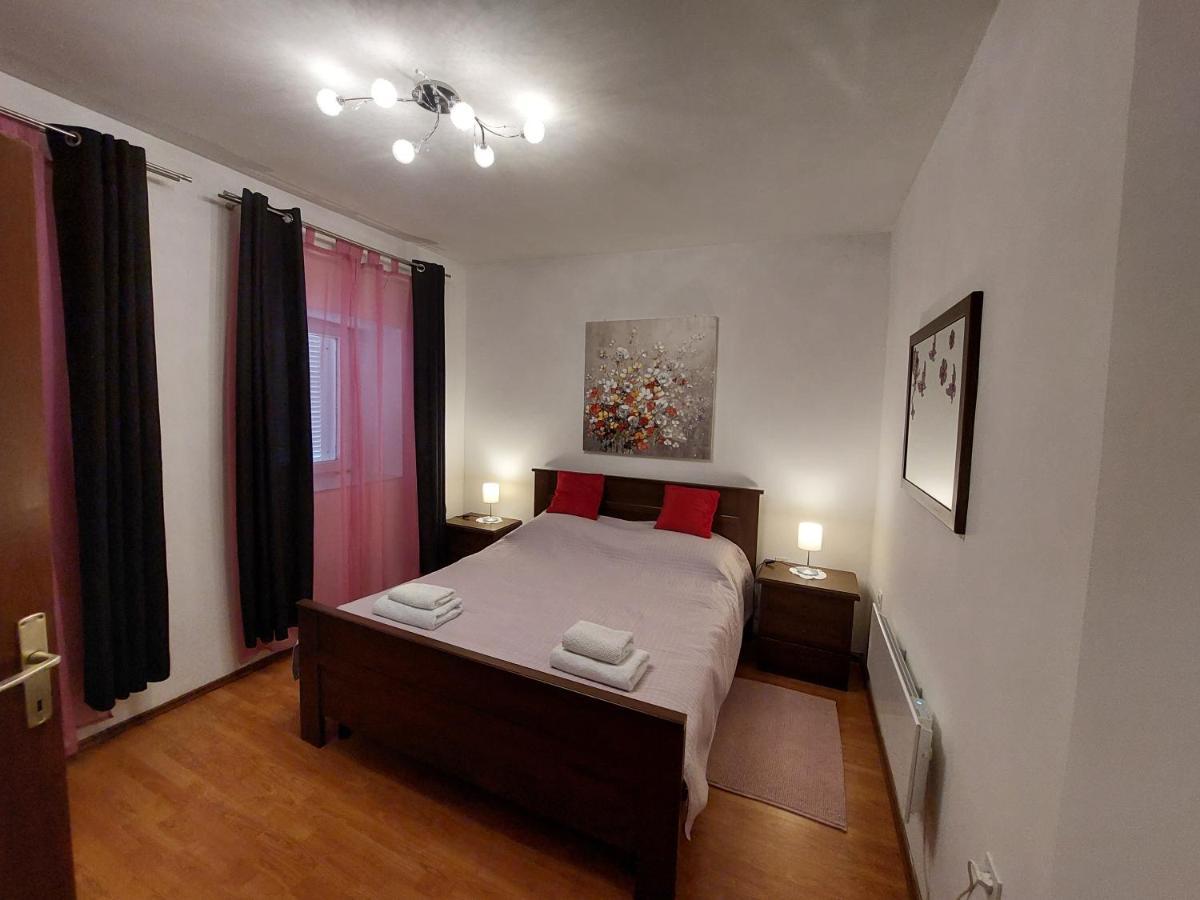 Apartman Rozmari 로크베 외부 사진